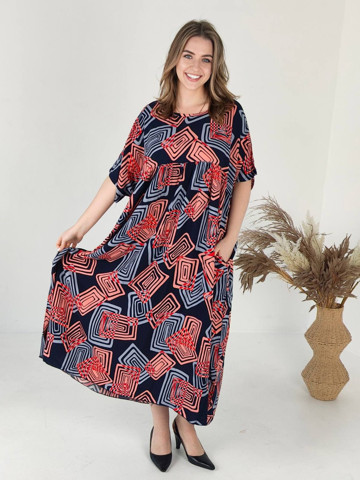 Жіноча сукня Saimeiqi зі штапелю, чорна з орнаментом, one size (1312-25)